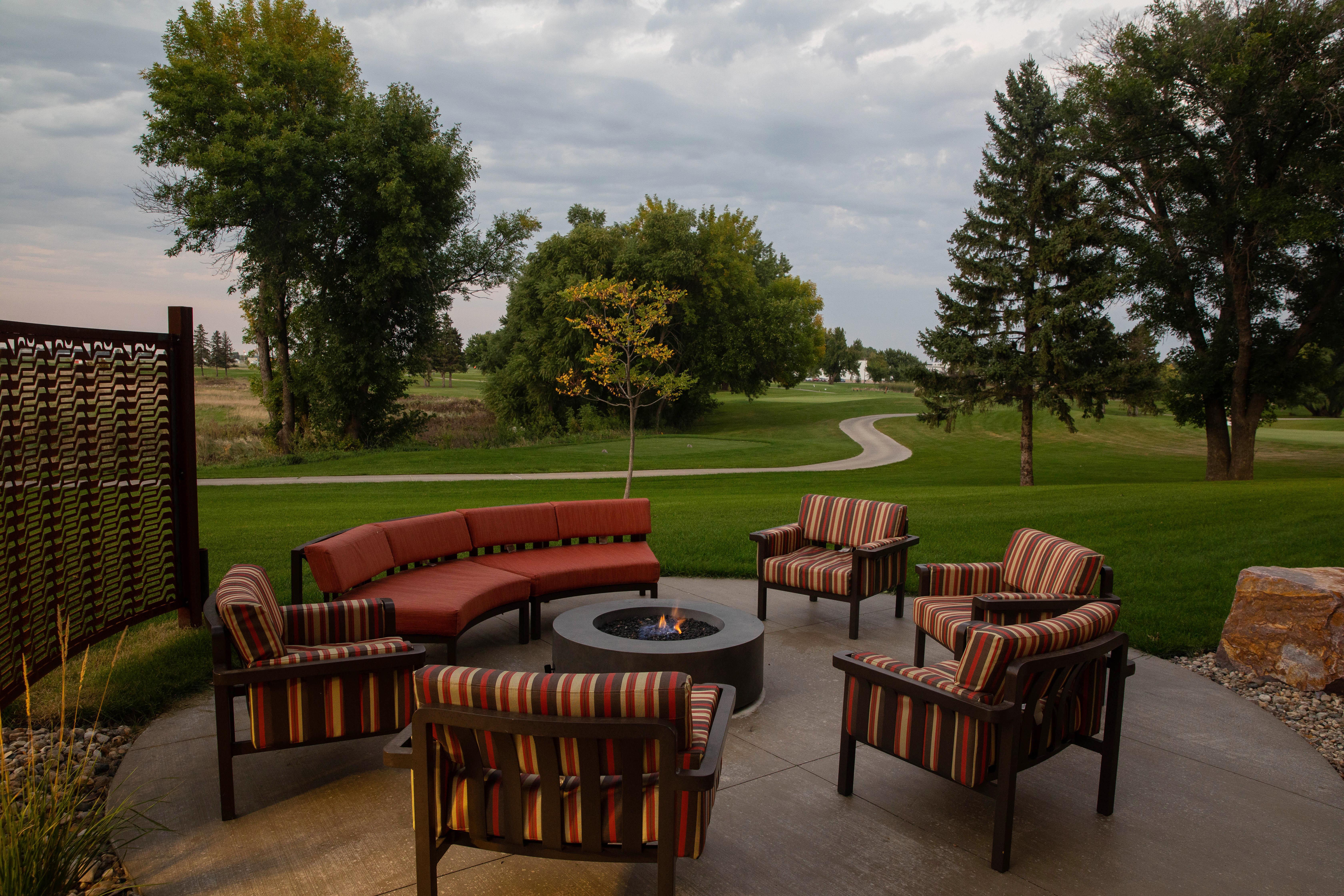 Holiday Inn & Suites Sioux Falls - Airport By Ihg Экстерьер фото
