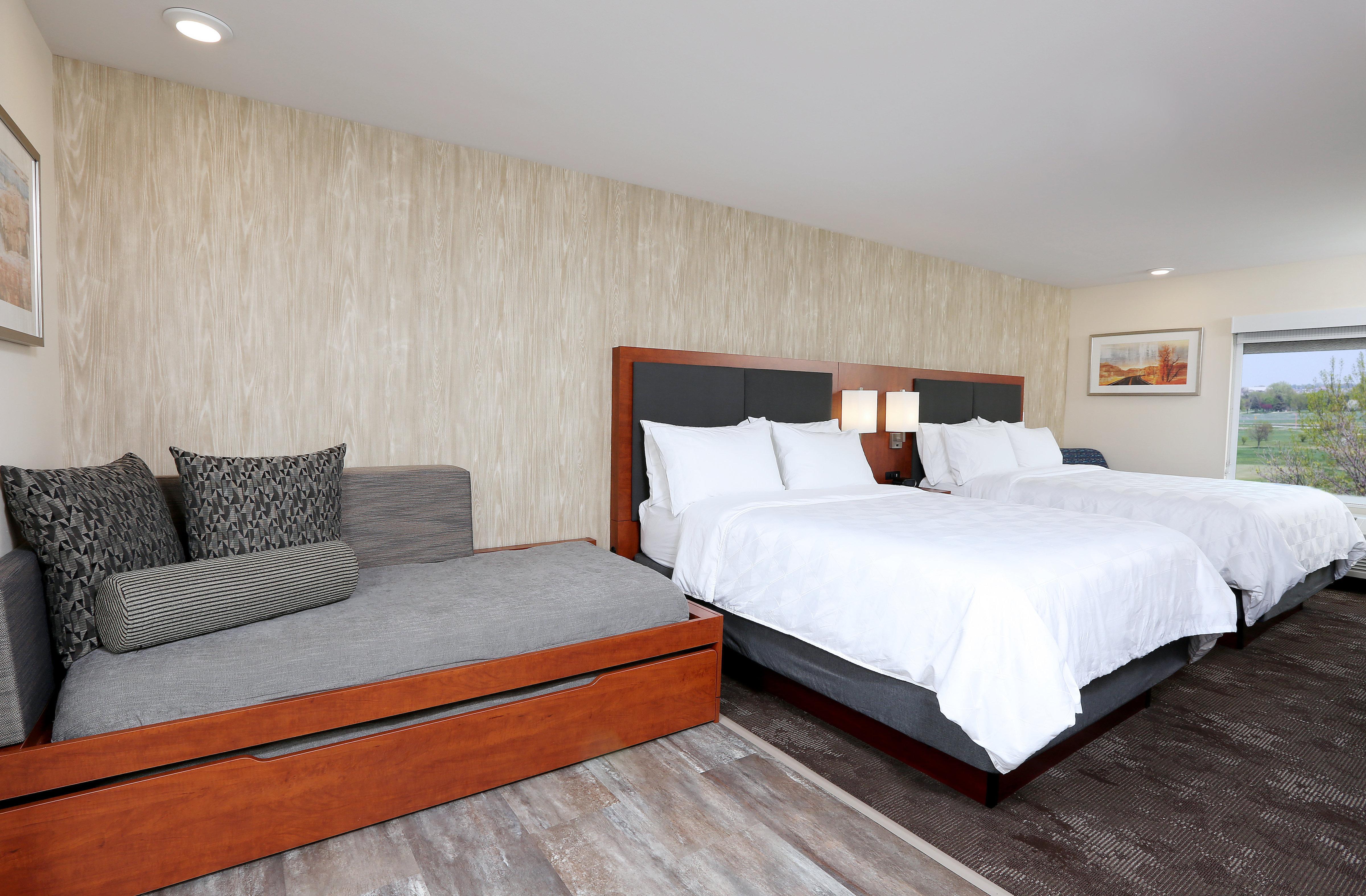Holiday Inn & Suites Sioux Falls - Airport By Ihg Экстерьер фото